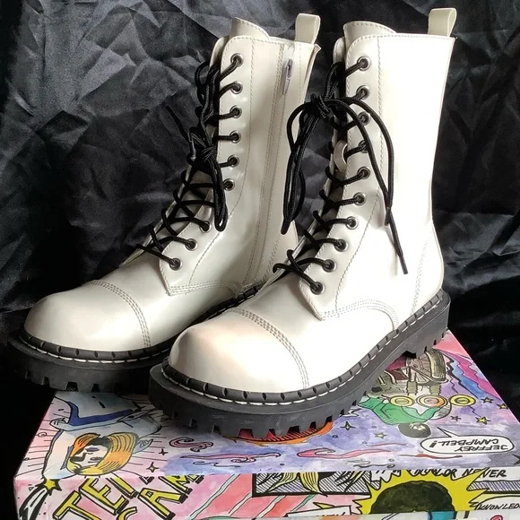 NIB Jeffrey Campbell Boots - Picture 8 of 9